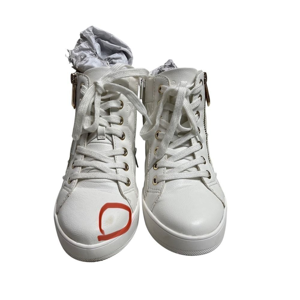 ALDO White Wedge High Top Sneakers Quilted Gold Accent Size‎ 6.5 SEE DESCRIPTION